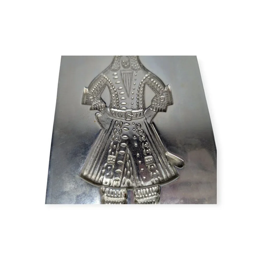Vintage Pewter Williamsburg VA Gingerbread Man Soldier Mold CW 24-20 11.25